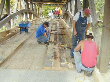 Canyon Bridge. Photo by Joe Nelson, Sept.21, 2004