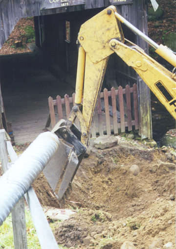 Copeland Bridge: Photo by
Marie Penino, 11/17/00