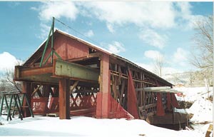 Fitches Bridge. Photo by Bob &Trish Kane,
March 18, 2001