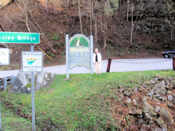 Gauley Bridge. Photo by Tom Keating
April 2010