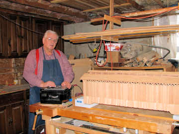 Fisher R.R. Bridge. Photo by Gordon Osborne, December 2007