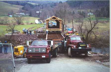 Hamden Bridge. Photo by Irma Petras,
Nov., 2000
