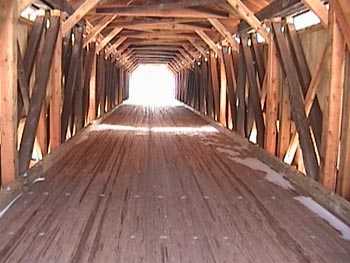 Hamden Bridge. Photo loaned by Phil
Pierce , 01/11/01