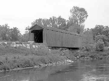 Upper Sheffield covered bridge. Photo by Tom Hildreth, May, 1994