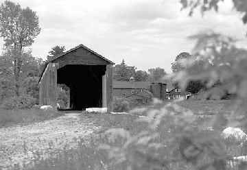 Upper Sheffield covered bridge. Photo by Tom Hildreth, May, 1994