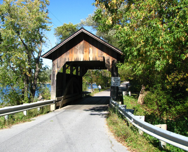 Lakeshore Covered Bridge