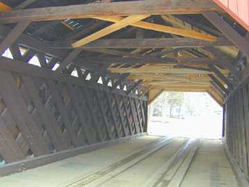 Maple Street Bridge.
Photo by Joe Nelson February 15, 2002