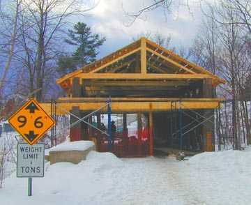 Maple Street Bridge.
Photo by Joe Nelson January 23, 2002