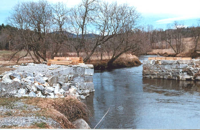 Martin Bridge. Photo by Ann Ovitt
April 17, 2009