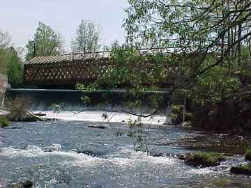 Paper Mill Bridge Rehabilitation: Photo by
David Guay, 5/8/00