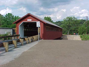 Paper Mill Bridge on Dedication Day:
Photo by David Guay, 7/13/00