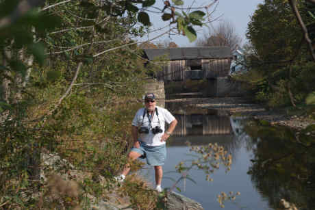 Lincoln Gap Bridge. Photo by Richard StPeter, October, 2007
