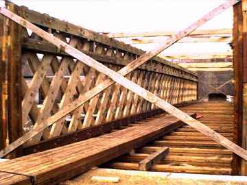 Paper Mill Bridge Rehabilitation: Photo by
Richard Wilson, 4/20/00