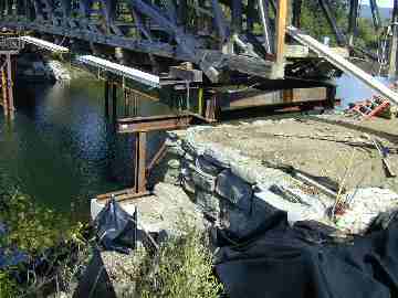 Poland Bridge. Photo by Joe Nelson, Sept. 22, 2003