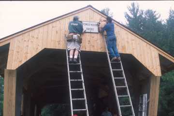New Power House
Bridge. Photo by Joe Nelson, June 22, 2002