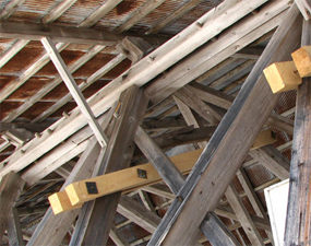 Sanborn roof brace