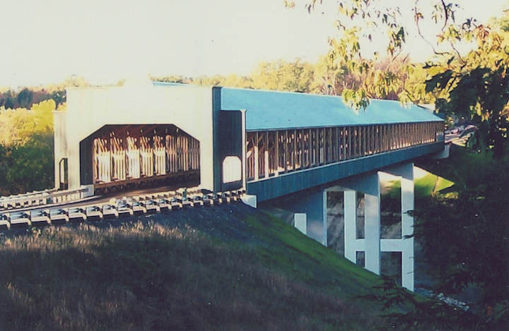 Smolen-Gulf Bridge. Photo by Doris Taylor October 12, 2008
