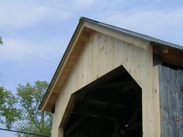 Browns River Bridge. Photo Caroline
Brown, May 18, 2001