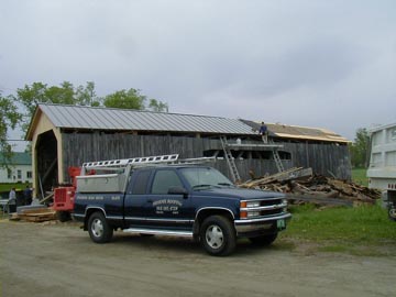 Browns River Bridge. Photo Caroline
Brown, May 18, 2001